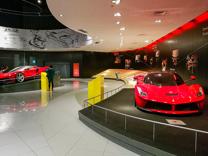 フェラーリワールドアブダビ　Ferrari World Abu Dhabi