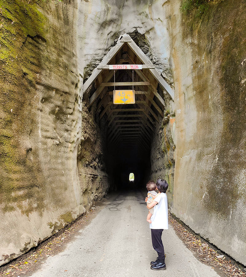 Forgotten World Highway(忘れ去られた世界)Moki Tunnel ニュージーランド