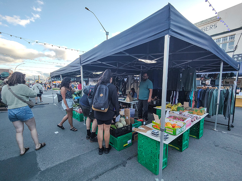 ロトルア　ナイトマーケット