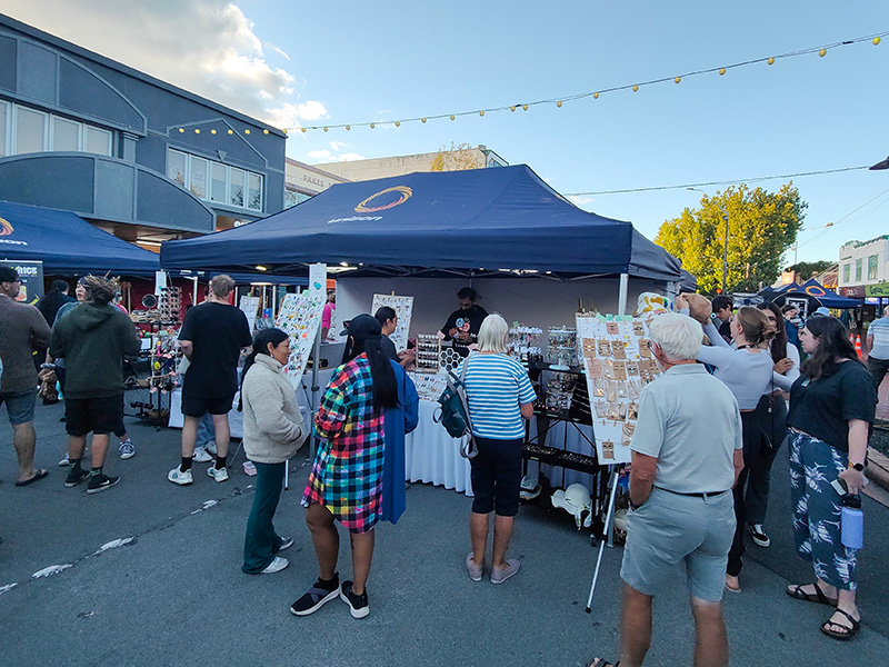 ロトルア　ナイトマーケット