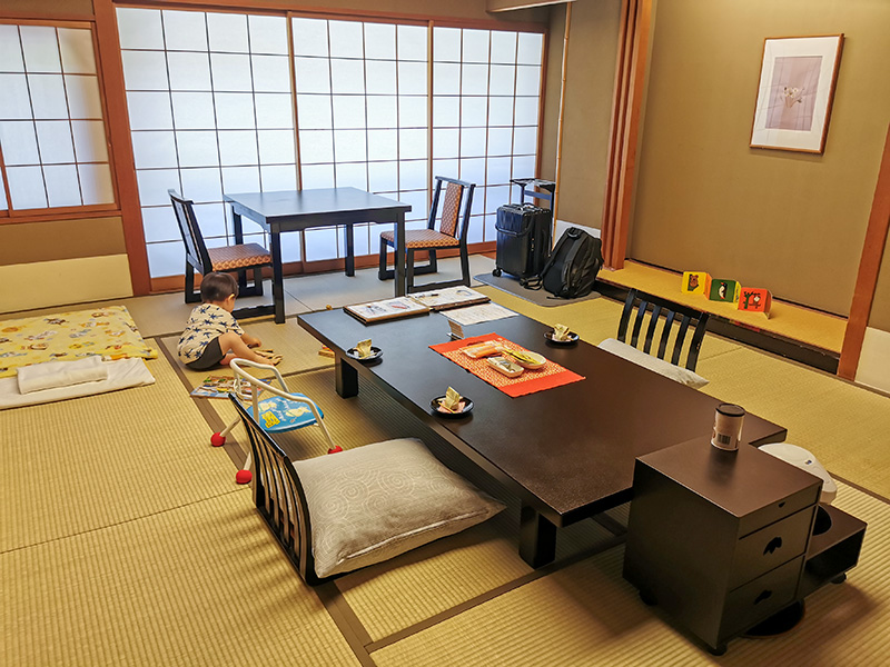 つなぎ温泉 四季亭